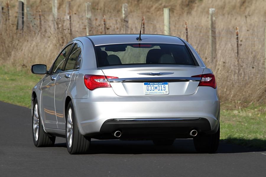  Chrysler 200 2011 года  (фото 99 из 122)